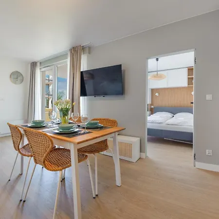 Enklawa Krynica Morska, Sun & Snow * Krynica Morska